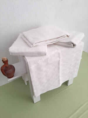 4'lü Otel Pikesi Çift Kişilik Beyaz 200x230 cm | Dama Desenli Pamuklu Dayanıklı Yatak Örtüsü