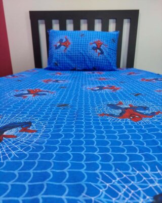 Spiderman Baskılı Lastikli Çarşaf Seti Tek Kişilik | Kaymaz, Solmaya Dayanıklı (1)